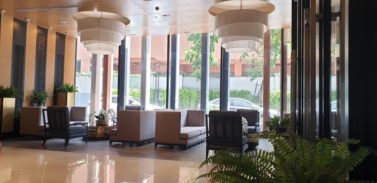 The Astra Chiang Mai Family Room Bagian luar foto